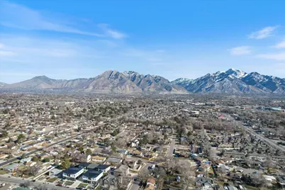 7045 S 300 E, Midvale, UT 84047 - Photo 41