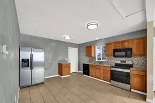 1594 W Sunset Ave S, West Valley, UT 84119 - Photo 3