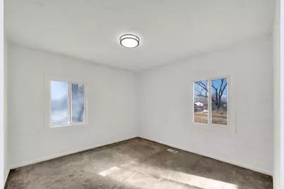 1594 W Sunset Ave S, West Valley, UT 84119 - Photo 5