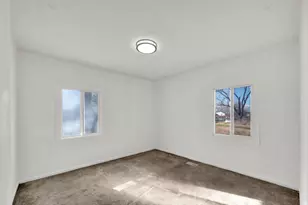 1594 W Sunset Ave S, West Valley, UT 84119 - Photo 5