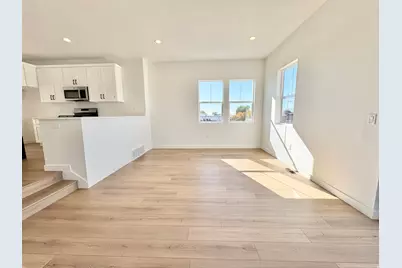 1707 N 1625 W, Layton, UT 84041 - Photo 3