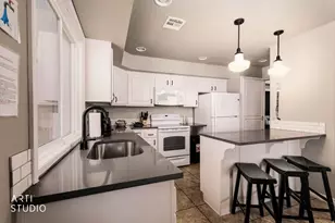 860 S Village Rd W, Saint George, UT 84770 - Photo 3