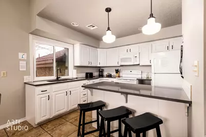 860 S Village Rd W #I10, Saint George, UT 84770 - Photo 9