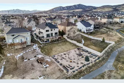 11852 N Jupiter Cir, Highland, UT 84003 - Photo 45