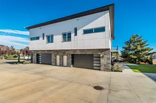 7033 S 300 E, Midvale, UT 84047 - Photo 3