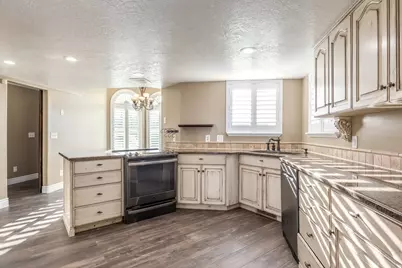 284 N 1000 E, Spanish Fork, UT 84660 - Photo 13