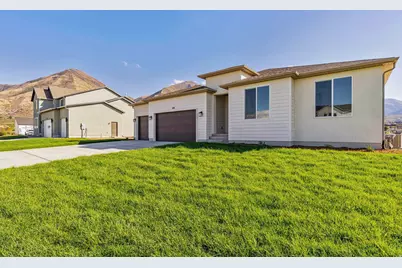 1018 E 250 S #16, Salem, UT 84653 - Photo 3