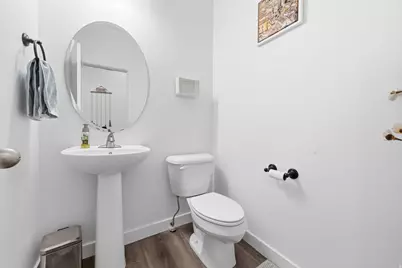 1974 W 775 N, Layton, UT 84041 - Photo 9