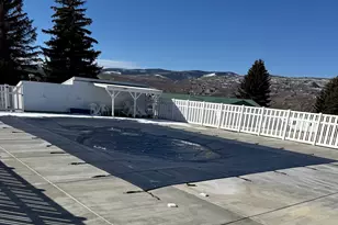 723 E Vanessa Ln, Garden City, UT 84028 - Photo 9