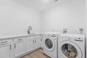 2582 S Elizabeth St E, Salt Lake City, UT 84106 - Photo 21