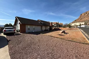 1401 Geronimo Rd, Saint George, UT 84790 - Photo 3