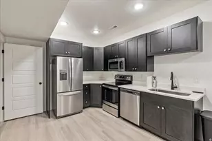 803 W 530 N, Orem, UT 84057 - Photo 21