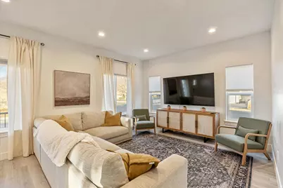 803 W 530 N, Orem, UT 84057 - Photo 9