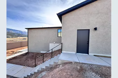 2509 W Scenic Dr #107, Cedar City, UT 84720 - Photo 3