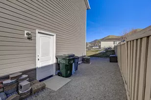 1119 S 970 W, Tooele, UT 84074 - Photo 39