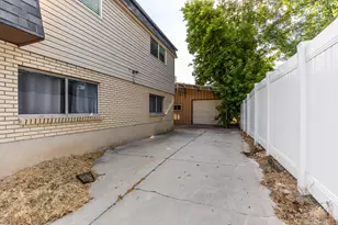 8268 S 865 E, Sandy, UT 84094 - Photo 25
