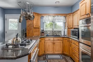 8268 S 865 E, Sandy, UT 84094 - Photo 9