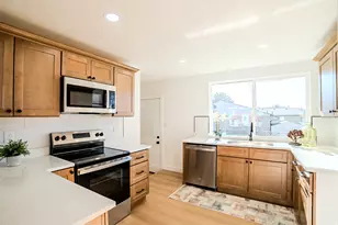 87 W 8710 S, Sandy, UT 84070 - Photo 7