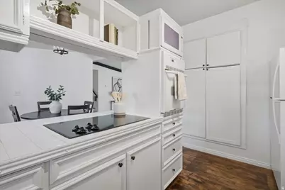 2100 W Theckston Rd, Taylorsville, UT 84129 - Photo 9