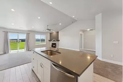 1278 S Grace Way, Layton, UT 84041 - Photo 3