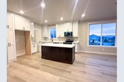 413 S 1150 E #1101, Smithfield, UT 84335 - Photo 7