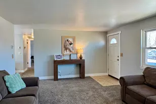 235 S 200 E, Fillmore, UT 84631 - Photo 3