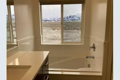 352 S Amber Field Dr, Grantsville, UT 84029 - Photo 21