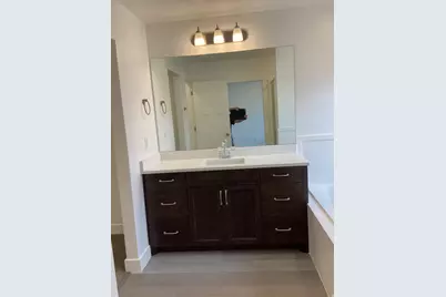 352 S Amber Field Dr, Grantsville, UT 84029 - Photo 19