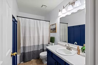 864 E 625 St S, Layton, UT 84041 - Photo 9