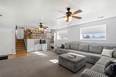 864 E 625 St S, Layton, UT 84041 - Photo 19