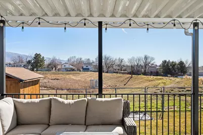 864 E 625 St S, Layton, UT 84041 - Photo 29