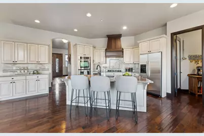 3180 E Stoney Creek Cir S, Heber City, UT 84032 - Photo 9