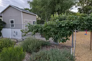 5949 Sandusky Cir S, Murray, UT 84123 - Photo 37