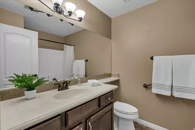 1387 W Forest Dr, Saint George, UT 84790 - Photo 15