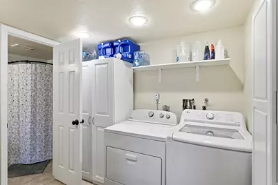 1016 N 250 W, American Fork, UT 84003 - Photo 23