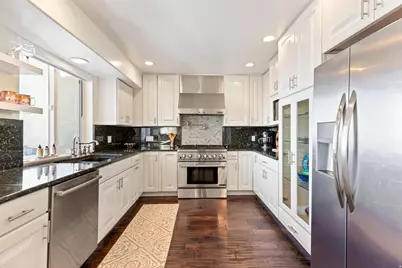 2921 E Melanie Ln S, Ogden, UT 84403 - Photo 5