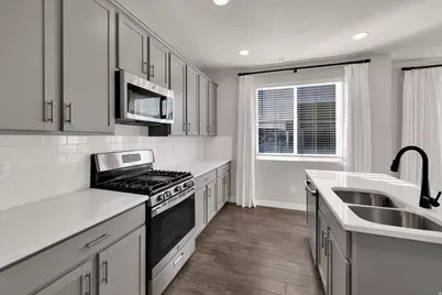 2022 Deer Park Dr, Francis, UT 84036 - Photo 7