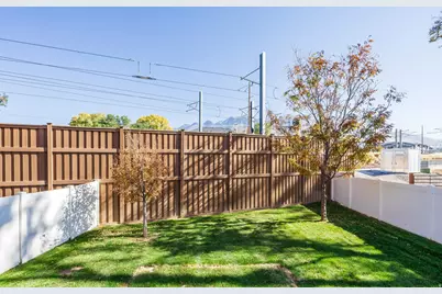 834 E 12085 S, Draper, UT 84020 - Photo 15
