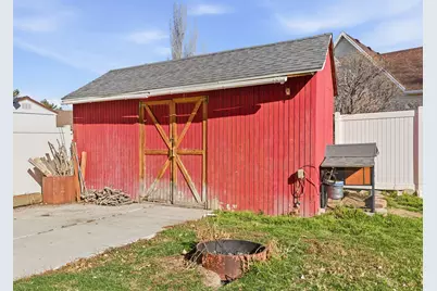 796 Lakeview Dr W, Stansbury Park, UT 84074 - Photo 29