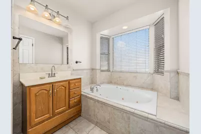 796 Lakeview Dr W, Stansbury Park, UT 84074 - Photo 17