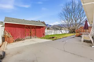 796 Lakeview Dr W, Stansbury Park, UT 84074 - Photo 25