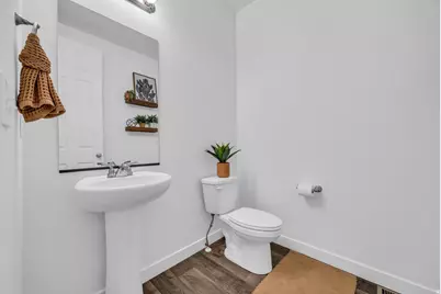 8496 N Tiffany Ln, Lake Point, UT 84074 - Photo 13