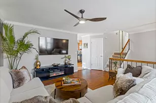 11270 S Farnsworth Ln, Sandy, UT 84070 - Photo 13