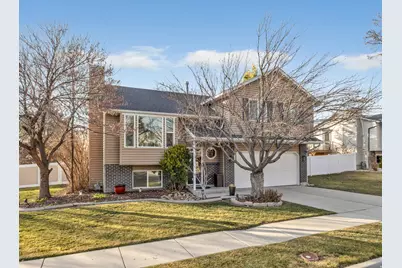 11270 S Farnsworth Ln, Sandy, UT 84070 - Photo 23