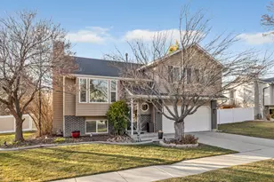 11270 S Farnsworth Ln, Sandy, UT 84070 - Photo 23