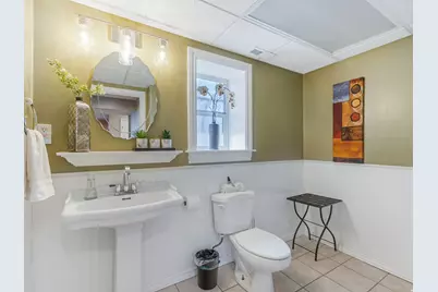 11270 S Farnsworth Ln, Sandy, UT 84070 - Photo 17