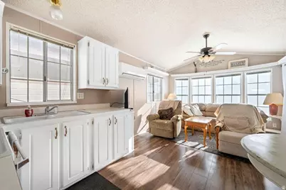 1225 N Dixie Downs Rd #101, Saint George, UT 84770 - Photo 5