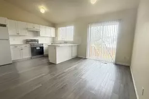 6189 S Dewdrops Dr W, Kearns, UT 84118 - Photo 3