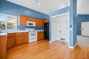 726 Pioneer Ave, Tooele, UT 84074 - Photo 3