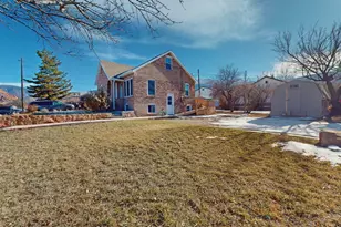 102 E 400 S, Cedar City, UT 84720 - Photo 5